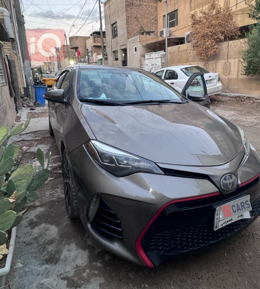 تۆیۆتا کۆرۆلا